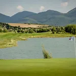​exe Margas Golf 호텔 라타스
